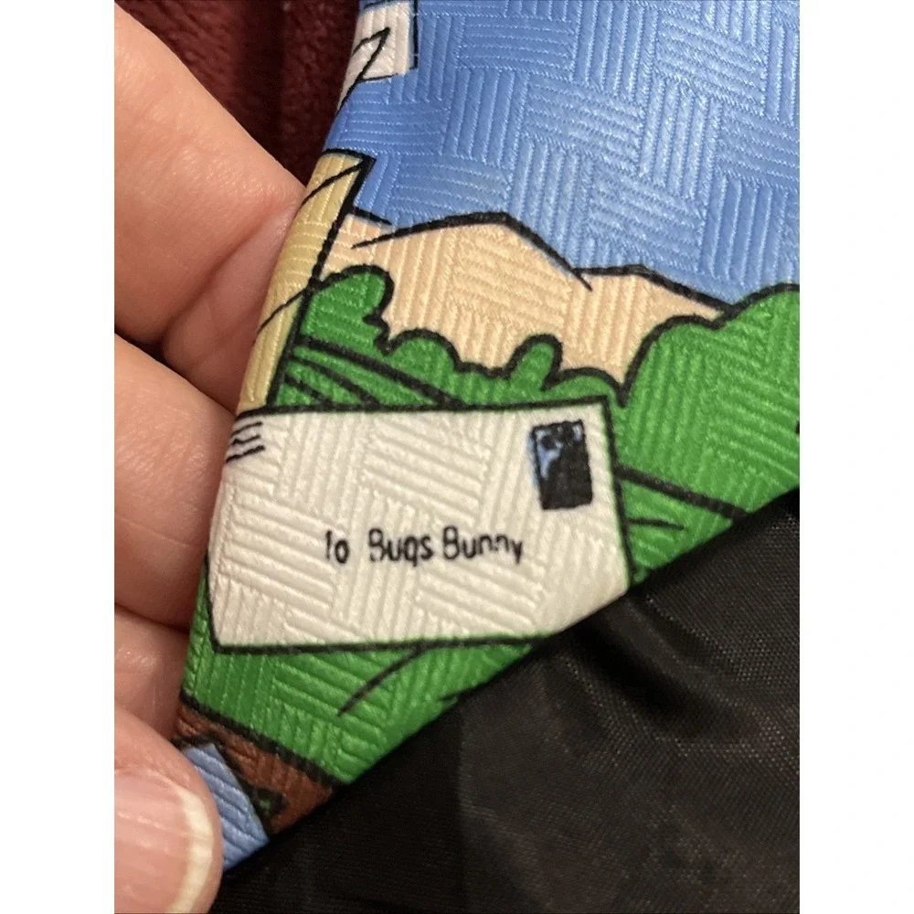 Vintage 1997 Looney Tunes Bugs Bunny Novelty Silk Necktie Unique 4x58